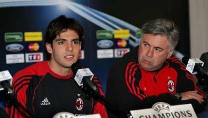 安切洛蒂麾下最佳阵容发布：大罗 克罗斯入选 卡卡都没资格入选？