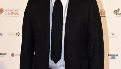 记者：利雅得新月为国米总监奥西里奥开500万欧年薪的报价