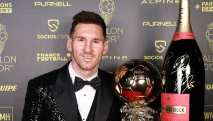 kaiyun体育app-西媒“日月同辉”报道梅西金球 阿名嘴为骂过他道歉