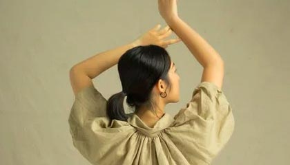 女友大方回应恋情：我很开心，我很爱亚马尔